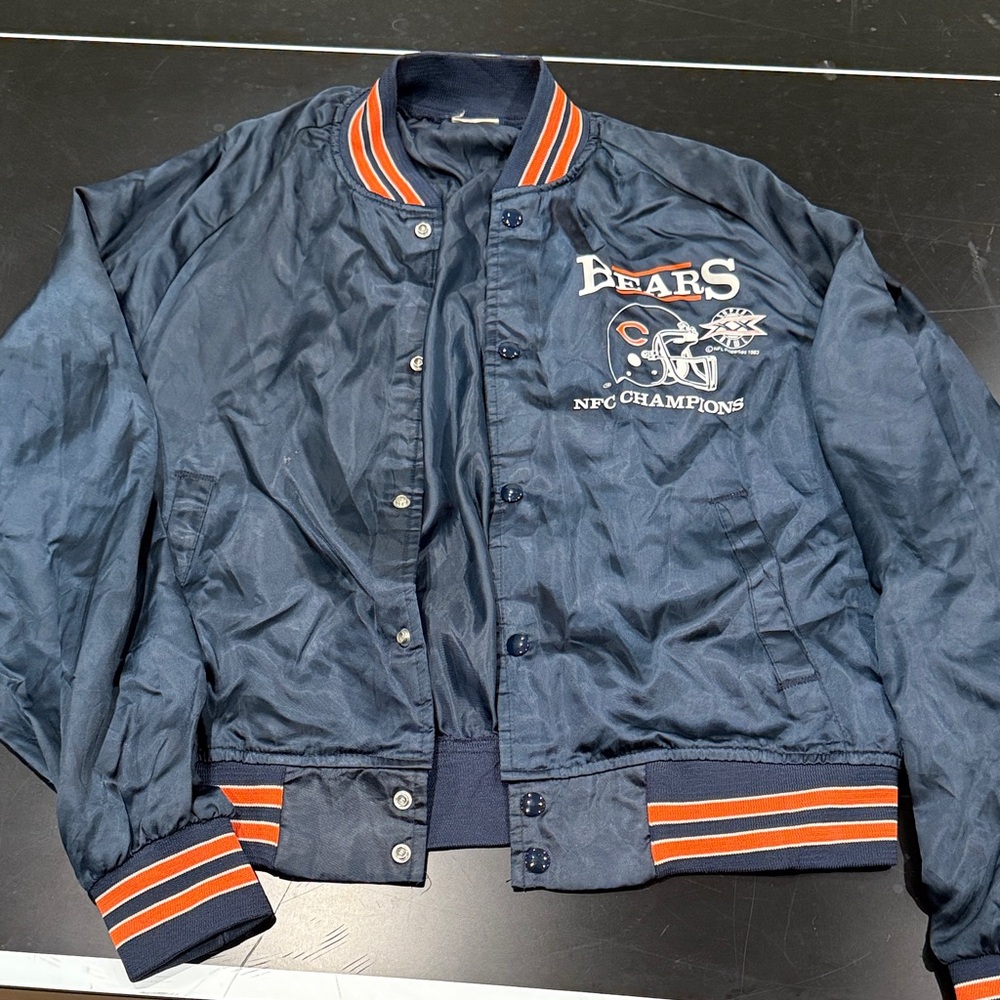 Womans Chicago Bears Navy Blue Bomber Jacket